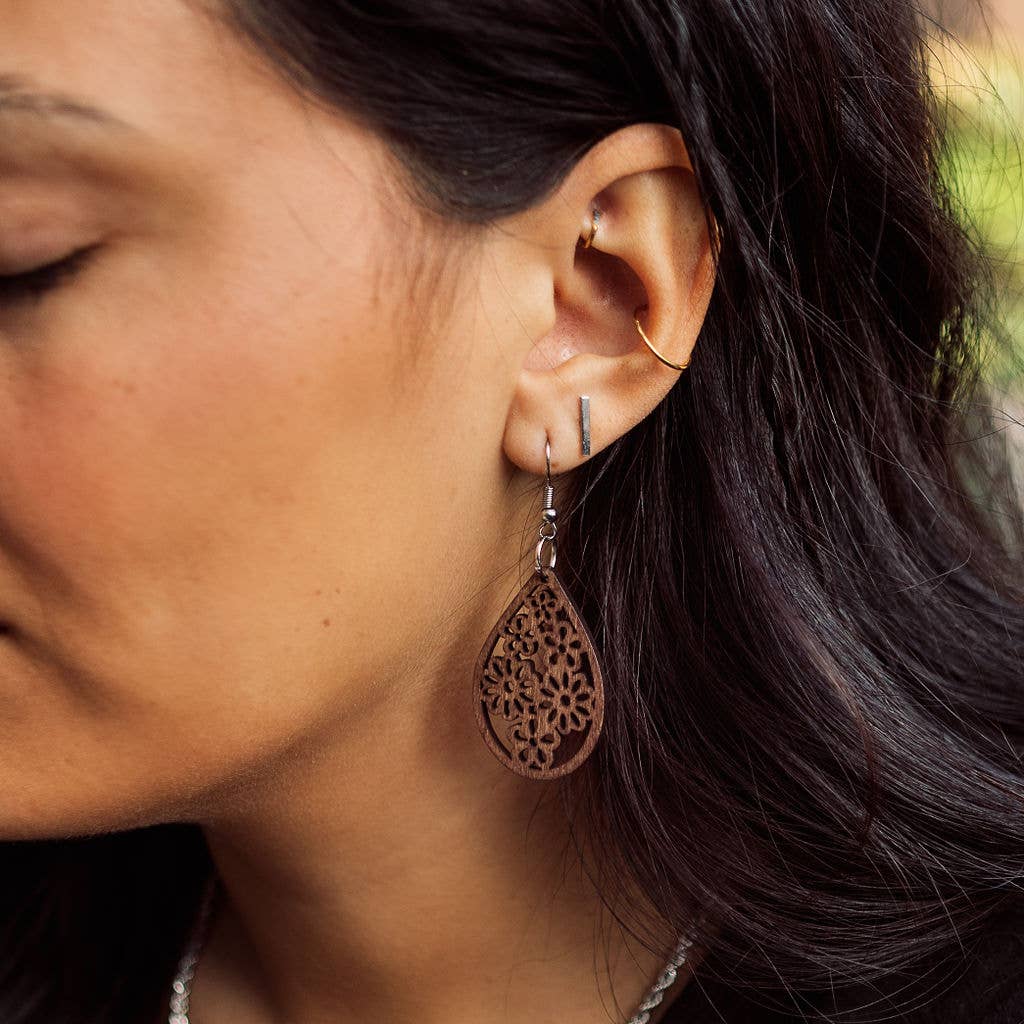 Boucle d'oreille en bois Daisy